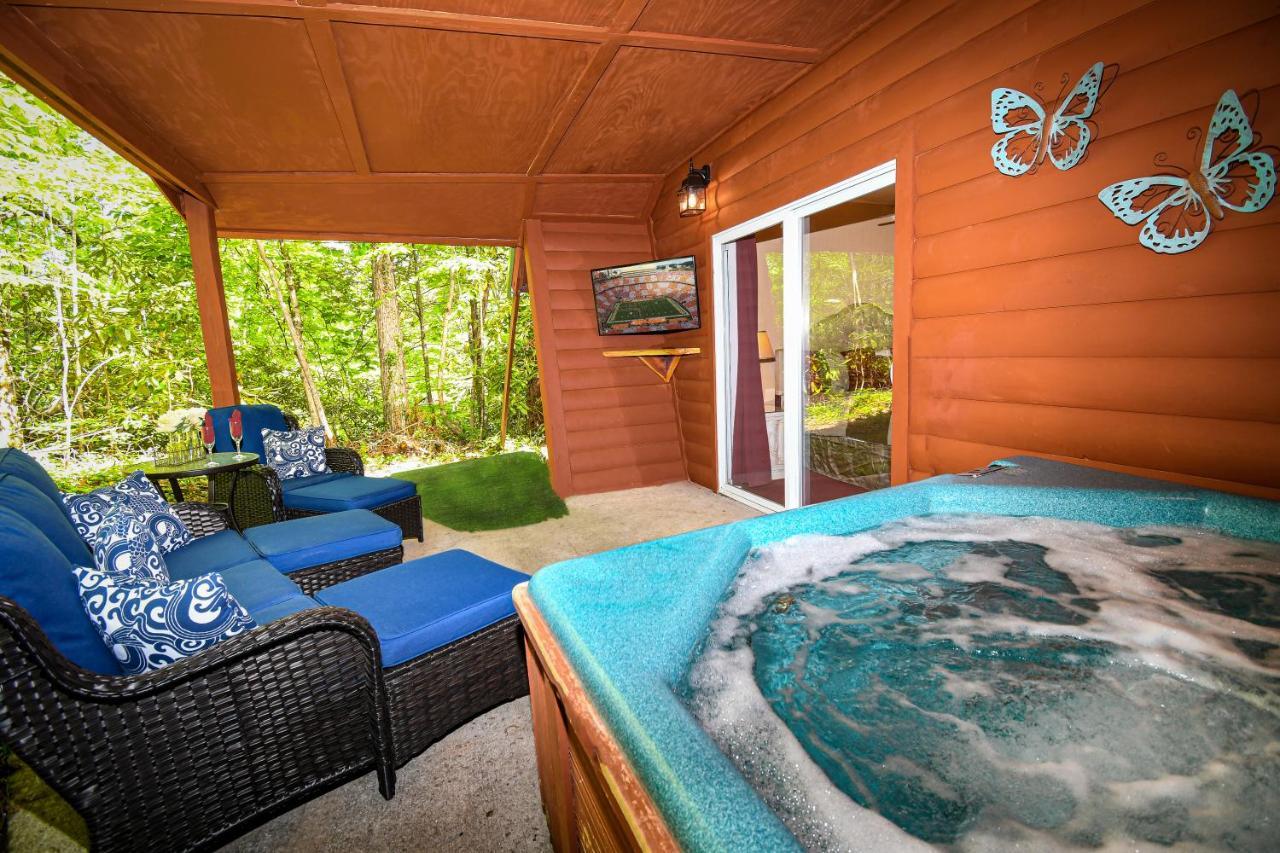 Garden Of Eden Villa Gatlinburg Eksteriør billede